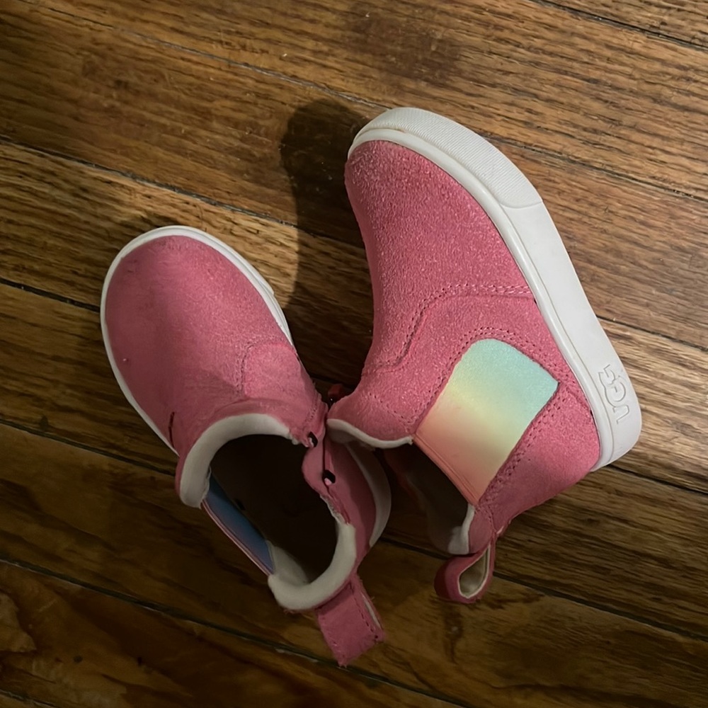 Toddler uggs